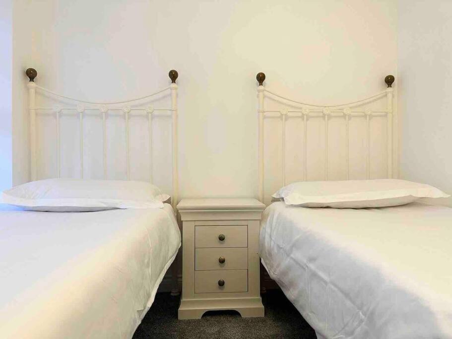 Serene Home Ideally Connected To Central London Bromley Eksteriør billede