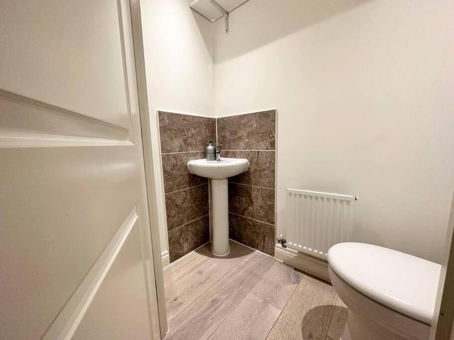 Serene Home Ideally Connected To Central London Bromley Eksteriør billede